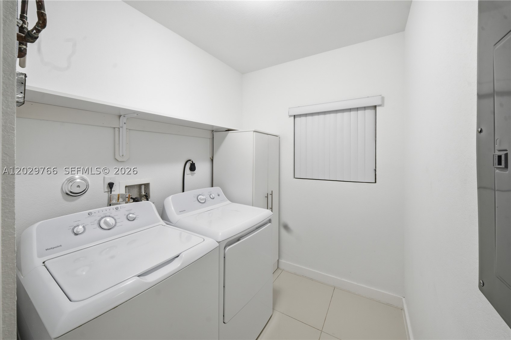 22ND AVE HEIGHTS - Residential Income