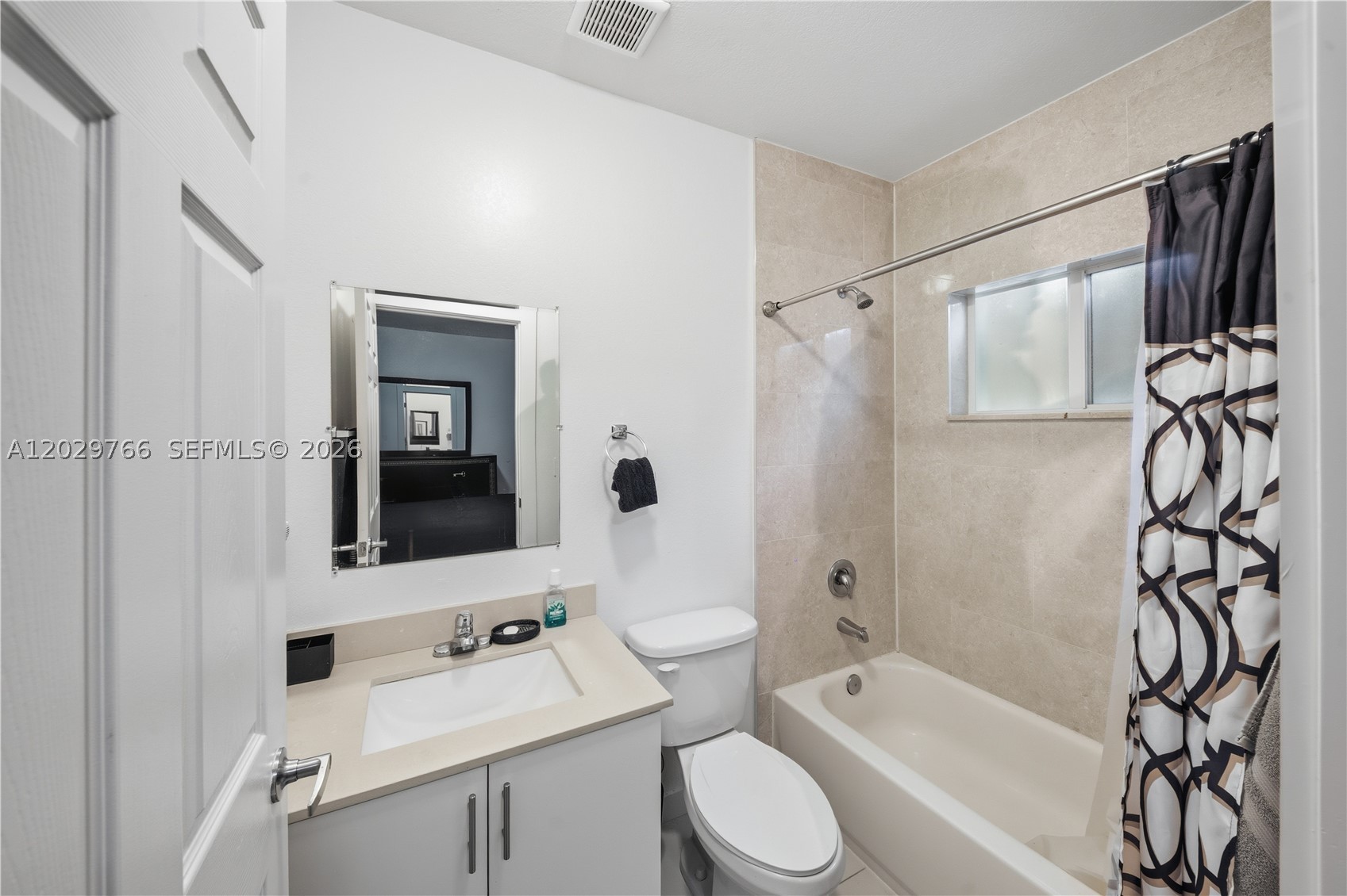 22ND AVE HEIGHTS - Residential Income