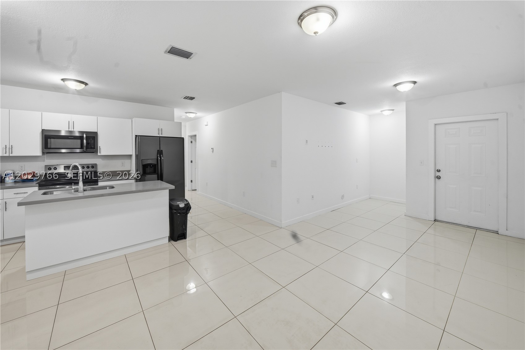 22ND AVE HEIGHTS - Residential Income