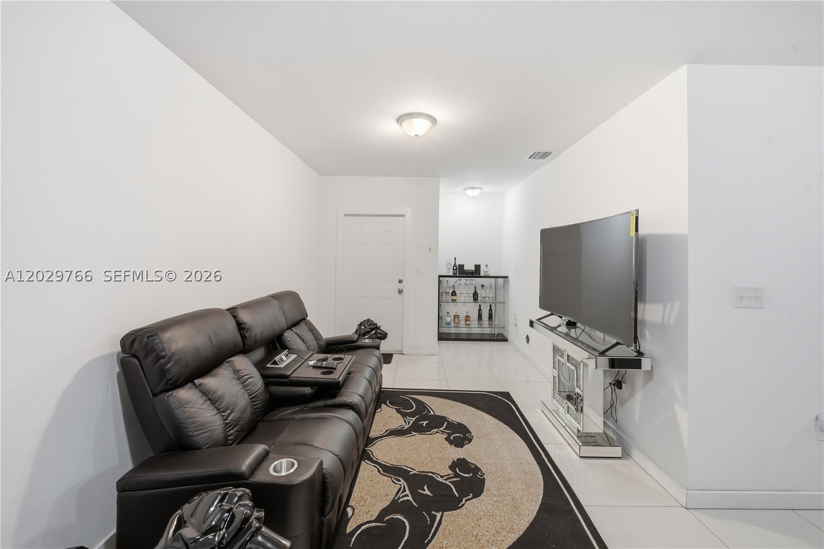 22ND AVE HEIGHTS - Residential Income