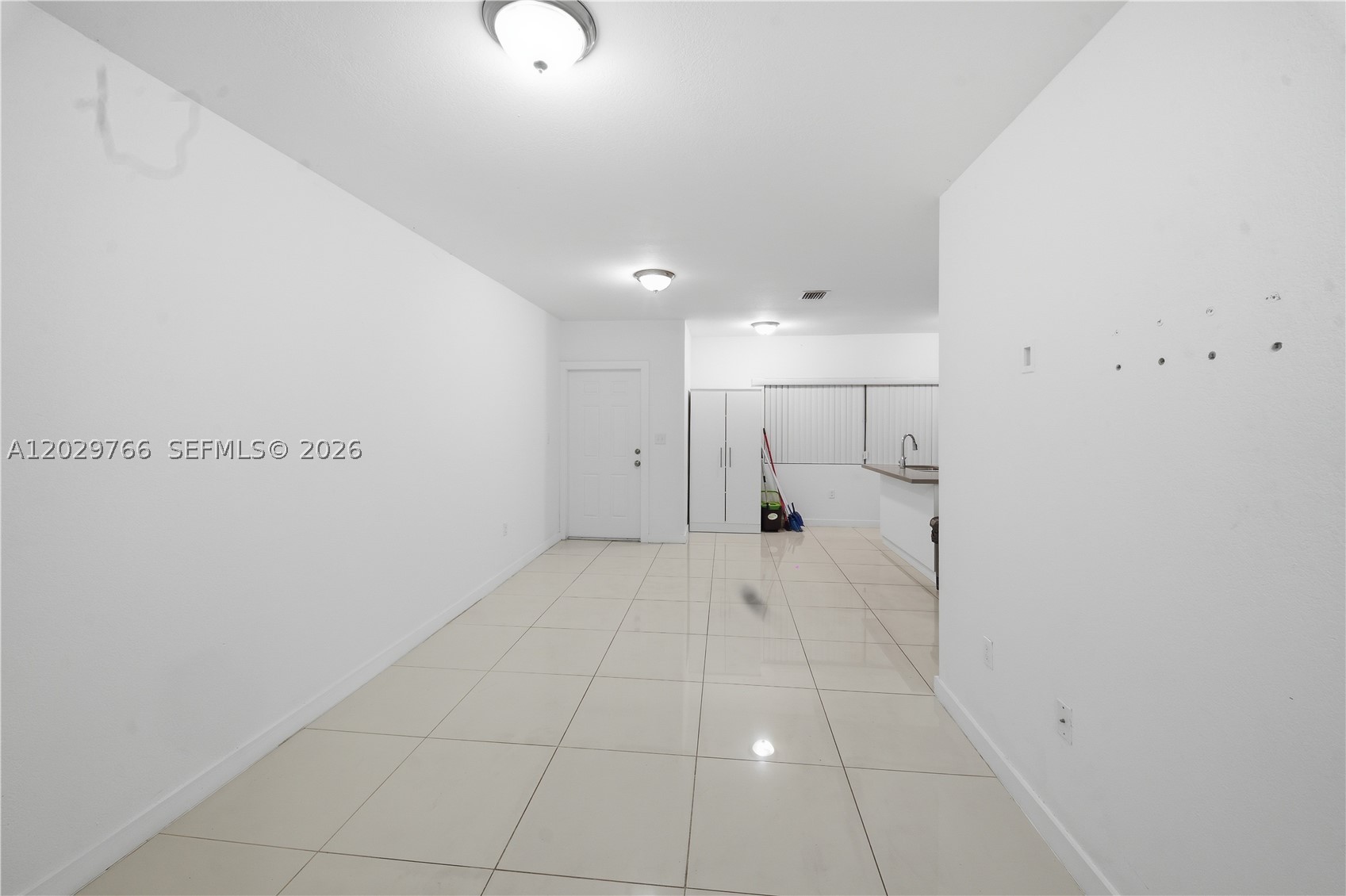 22ND AVE HEIGHTS - Residential Income