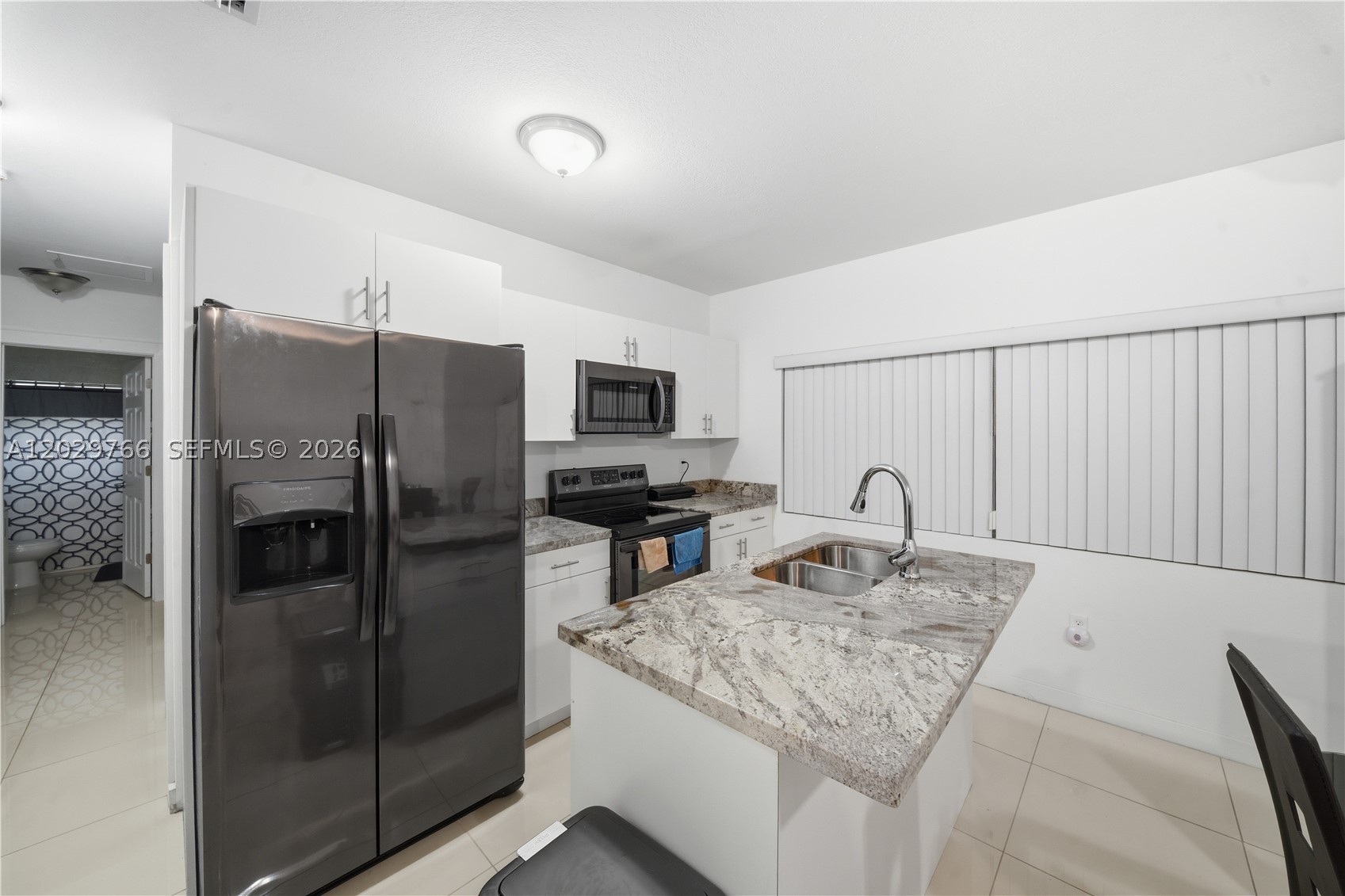 22ND AVE HEIGHTS - Residential Income