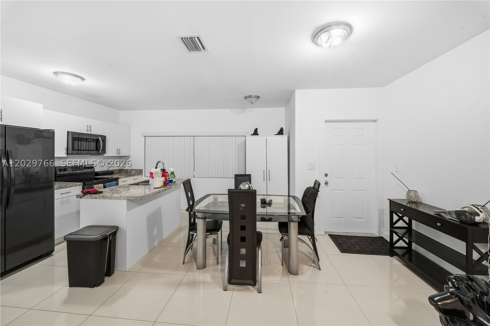 22ND AVE HEIGHTS - Residential Income