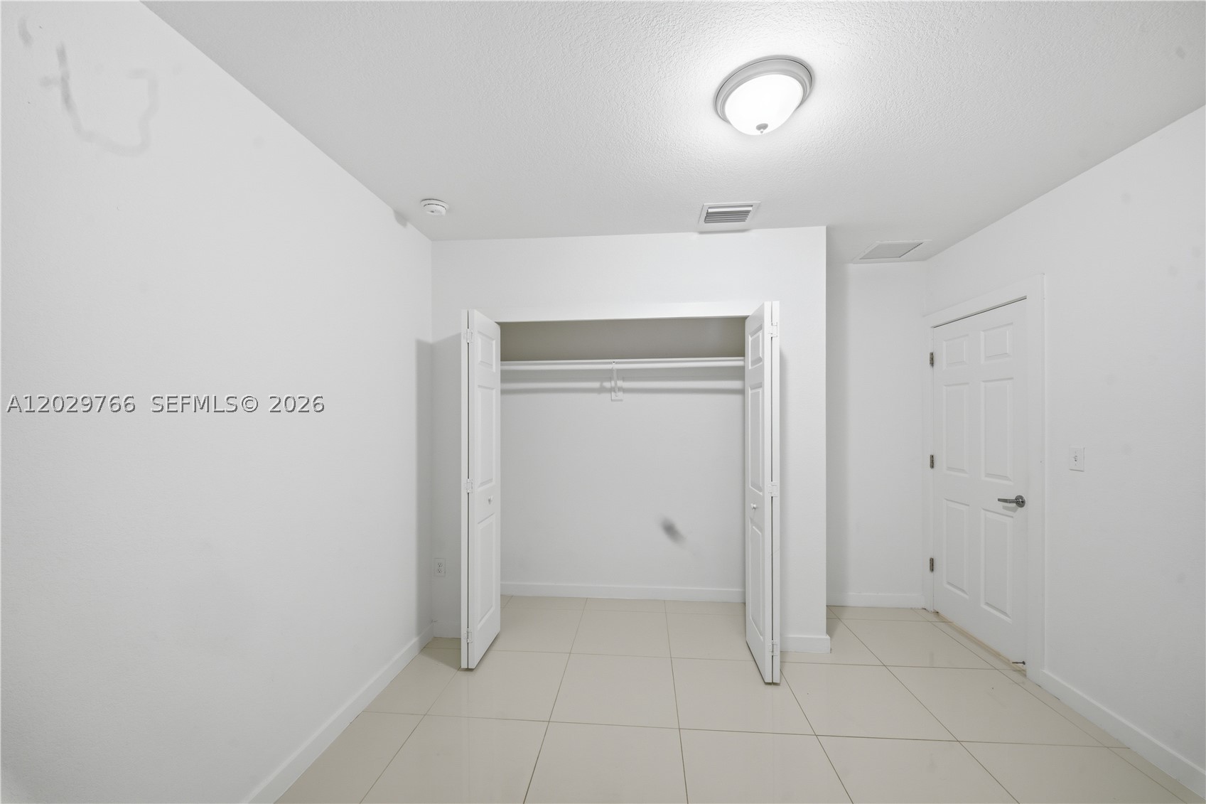 22ND AVE HEIGHTS - Residential Income