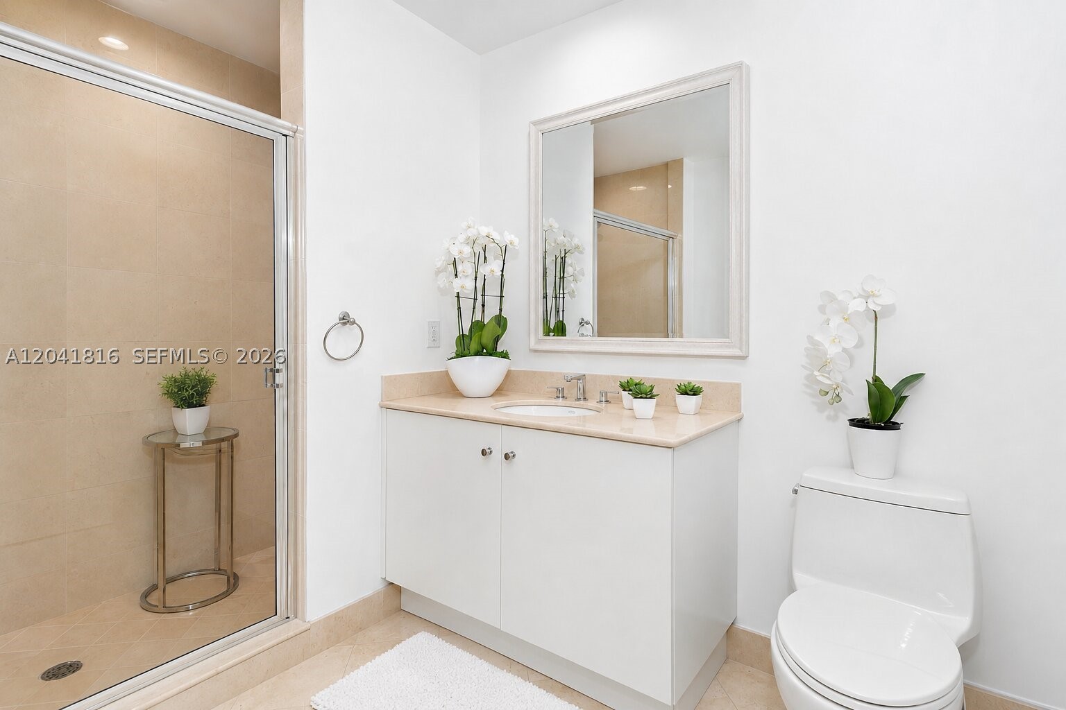 CONTINUUM ON SOUTH BEACH - Residential