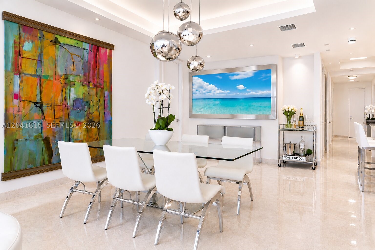 CONTINUUM ON SOUTH BEACH - Residential