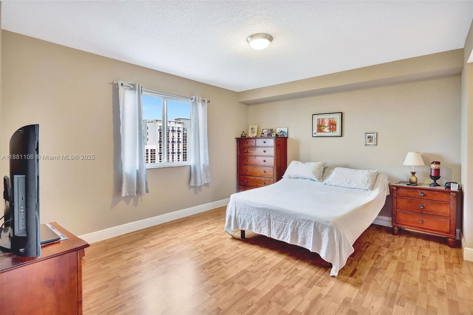 SEYBOLD POINTE CONDO - Residential