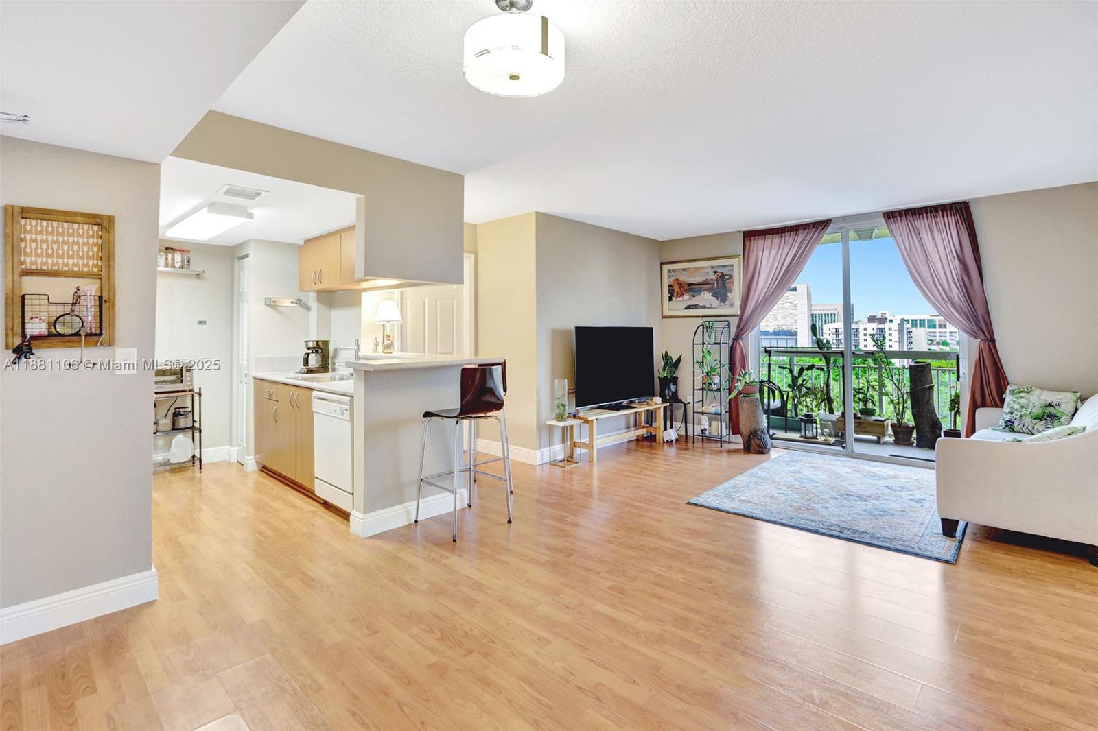 SEYBOLD POINTE CONDO - Residential