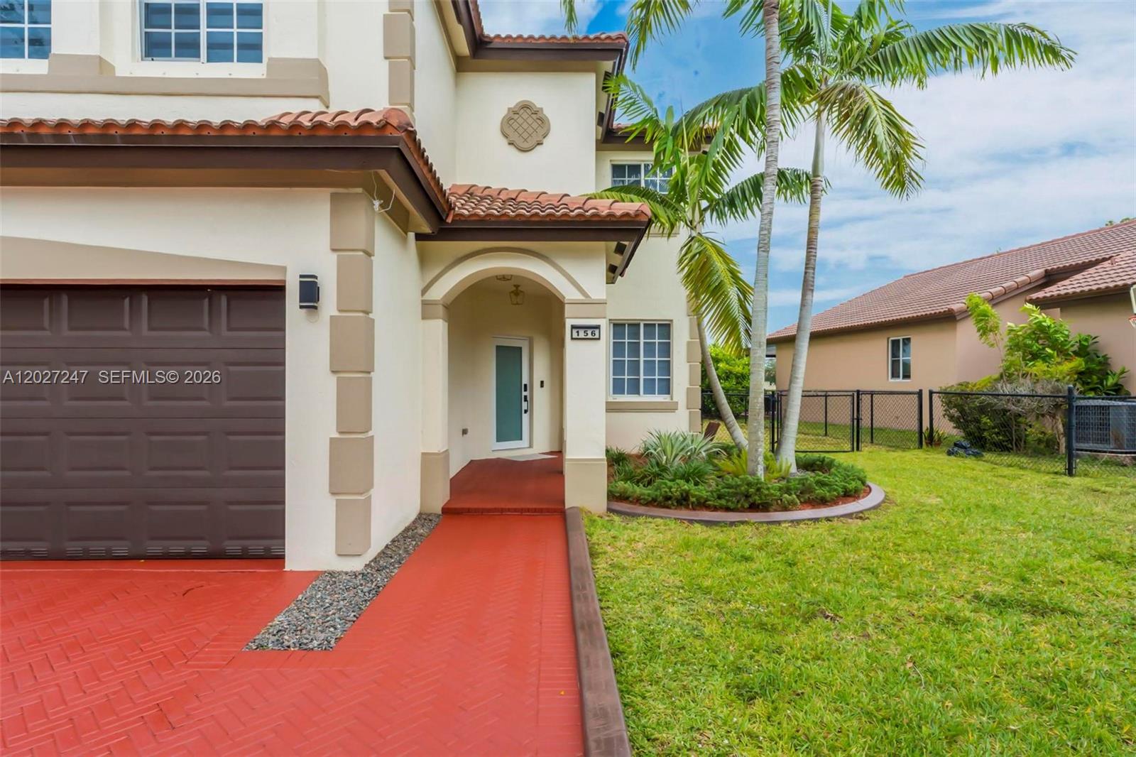 VENTANAS AT HOMESTEAD - Residential