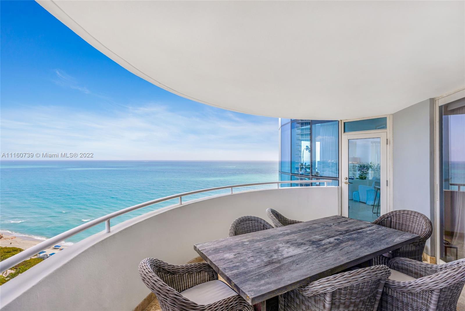 LA GORCE PALACE CONDO - Residential Lease