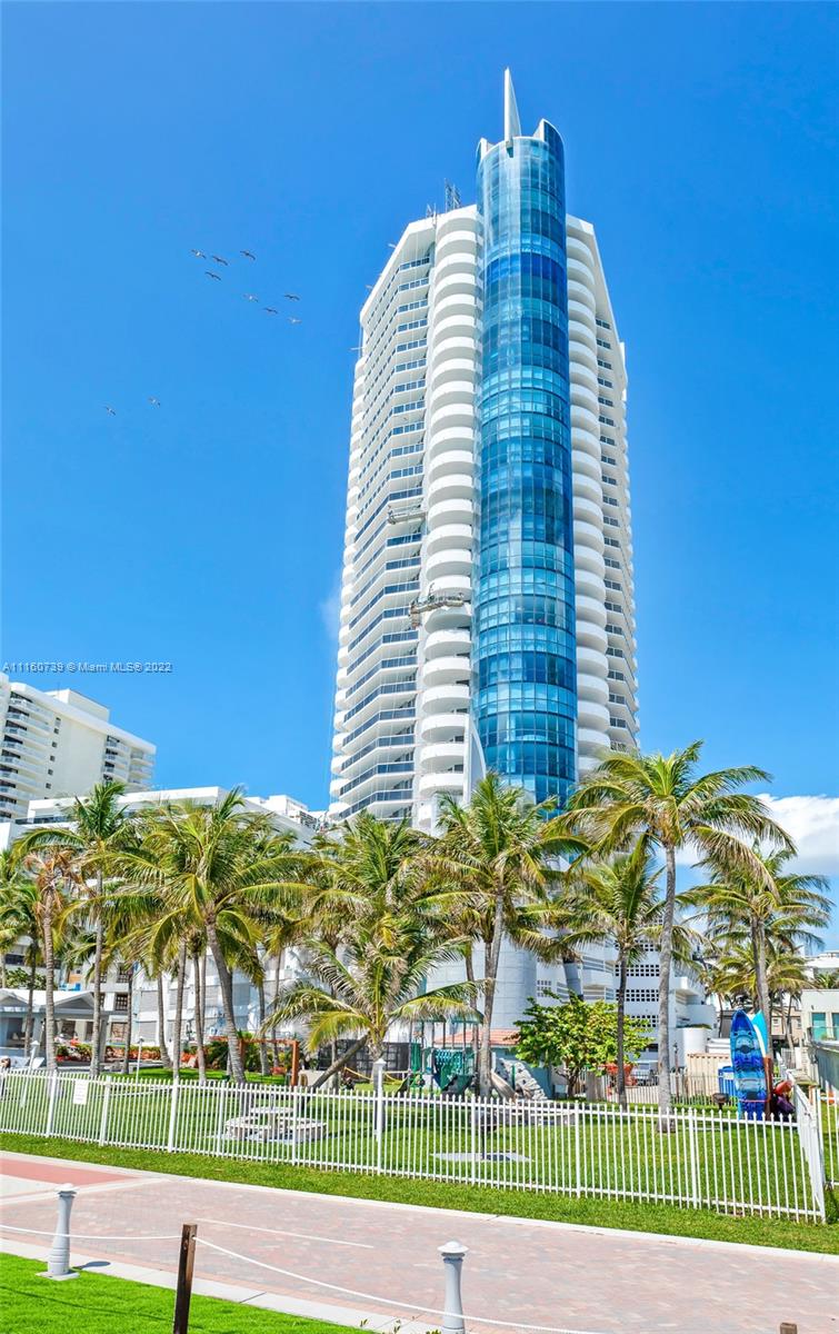 LA GORCE PALACE CONDO - Residential Lease