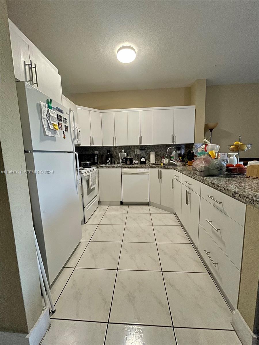 SAN MARCO VILLAS CONDO - Residential