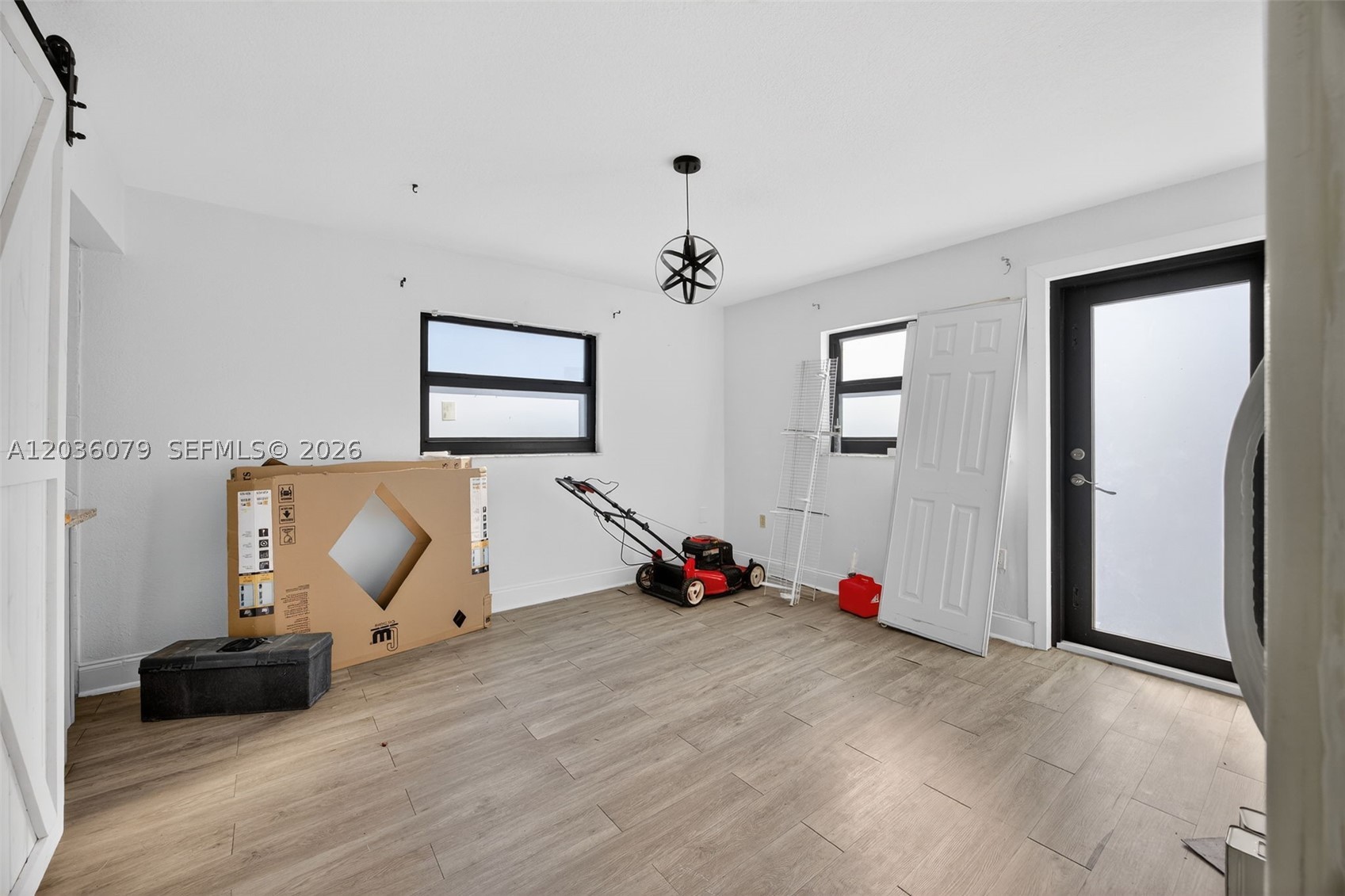UNIVERSAL ESTATES SOUTH A - Residential