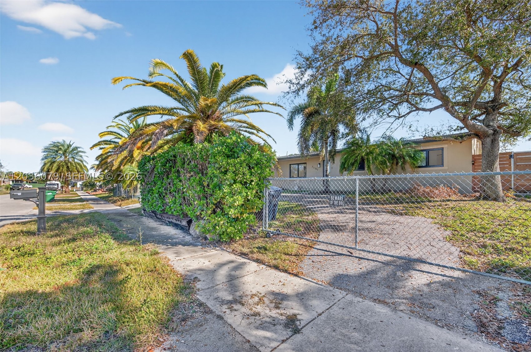 UNIVERSAL ESTATES SOUTH A - Residential