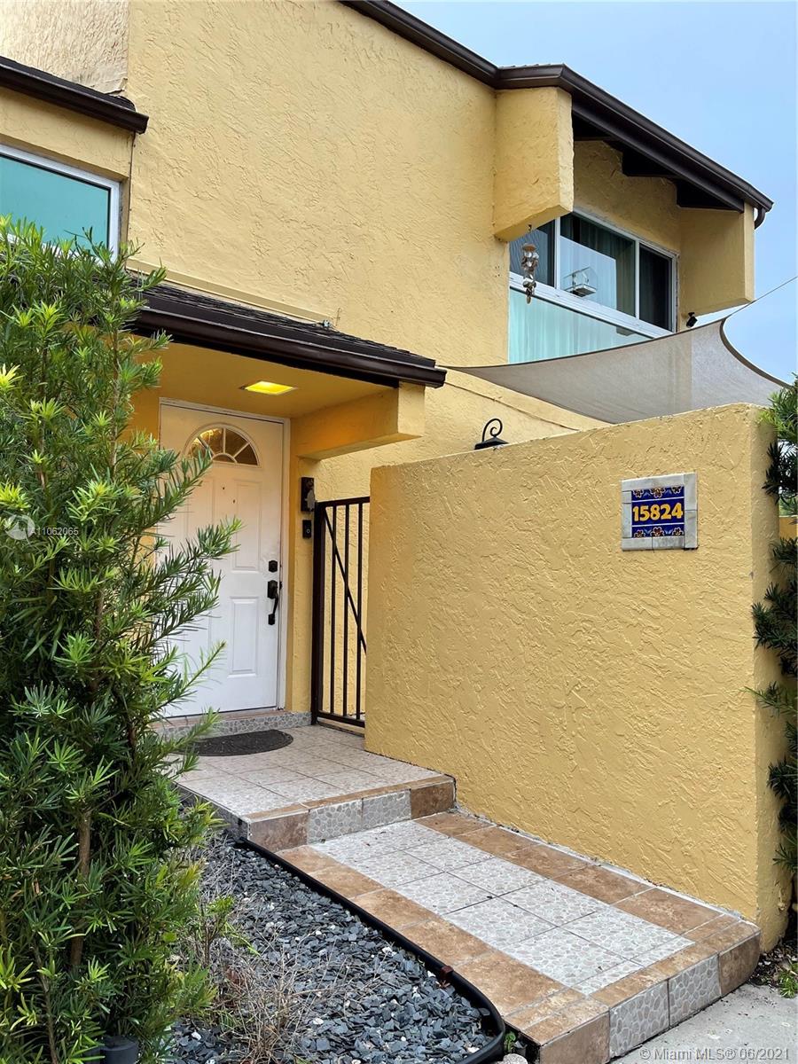 PINEBROOKE CONDO R - Residential Lease