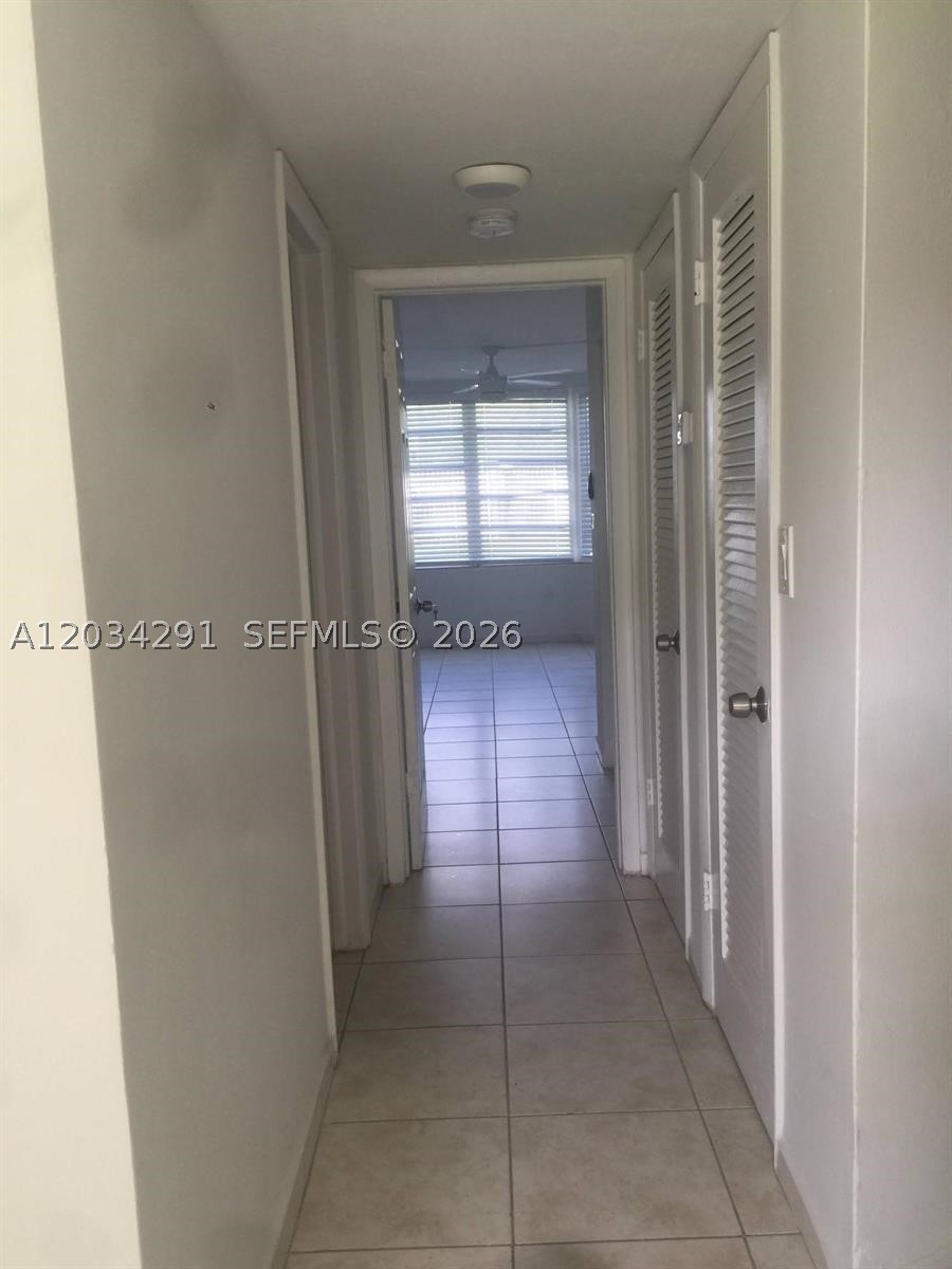 ROLLING GREEN CONDO E - Residential Lease