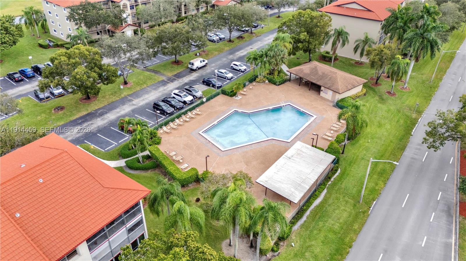 HAWTHORNE AT CENTURY VILL - Residential