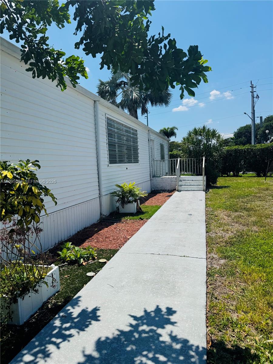HIGHLAND MEADOWS ESTATES - Residential