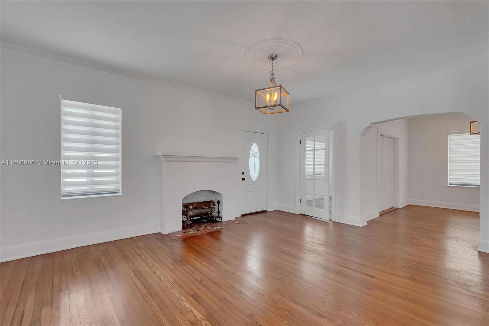 VEDADO - Residential Lease