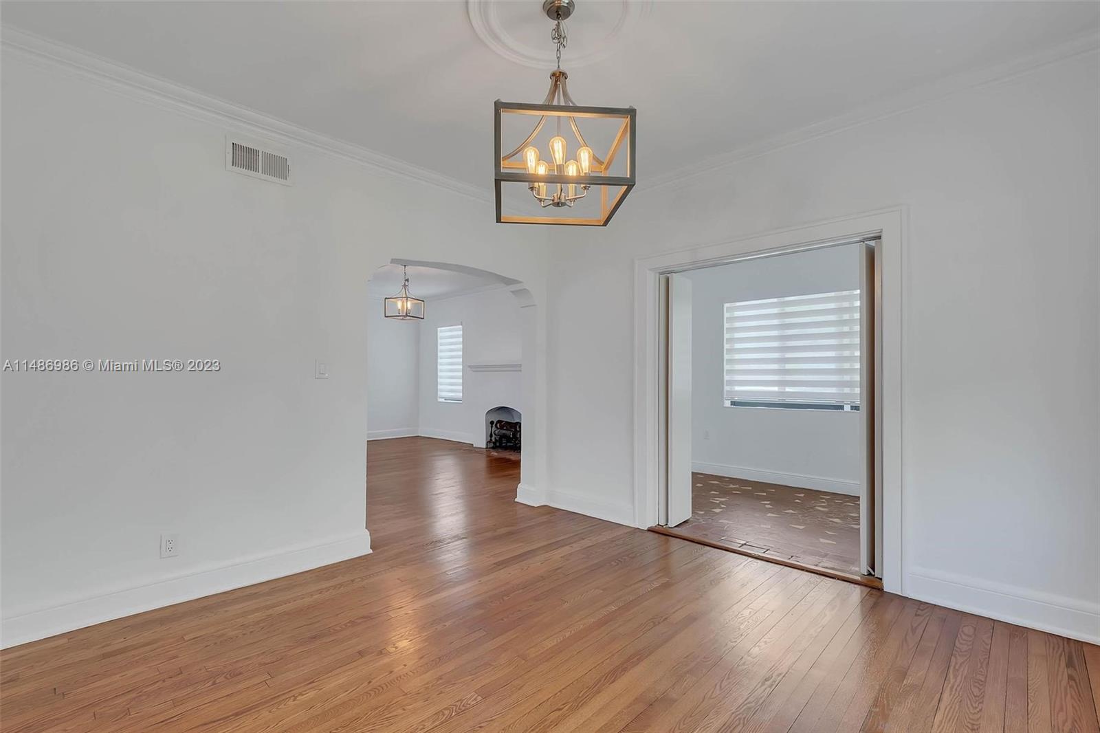 VEDADO - Residential Lease