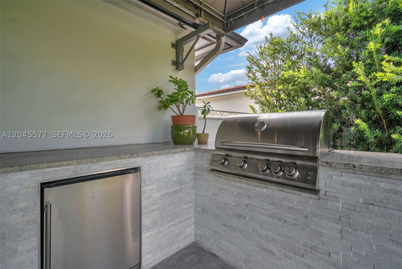 WESTBROOKE 2ND ADDN - Residential Lease