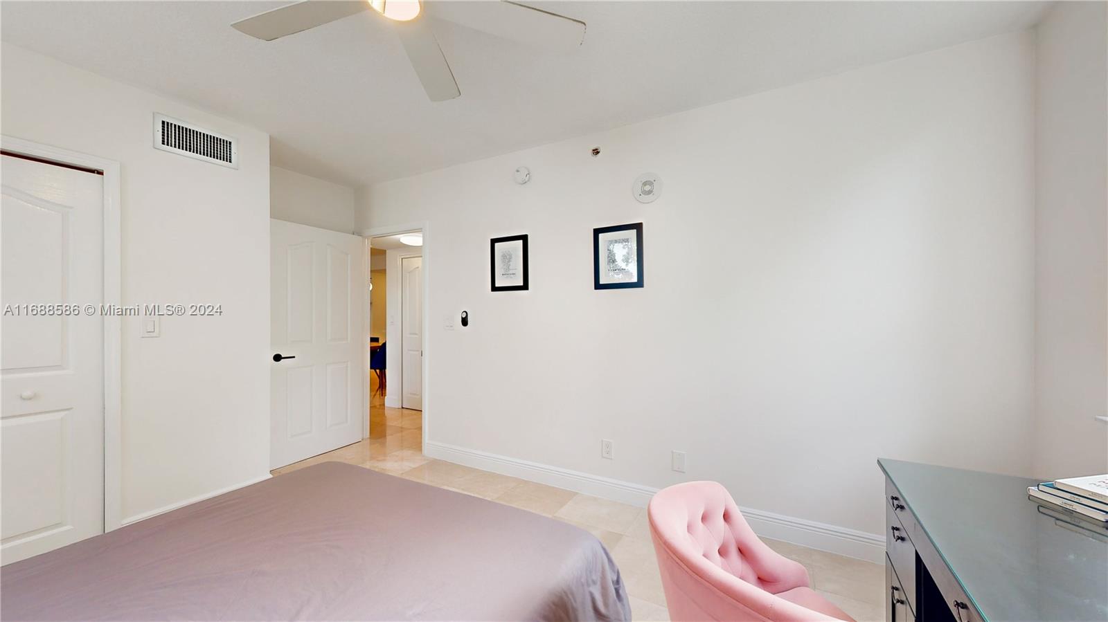 DA VINCI ON DOUGLAS CONDO - Residential