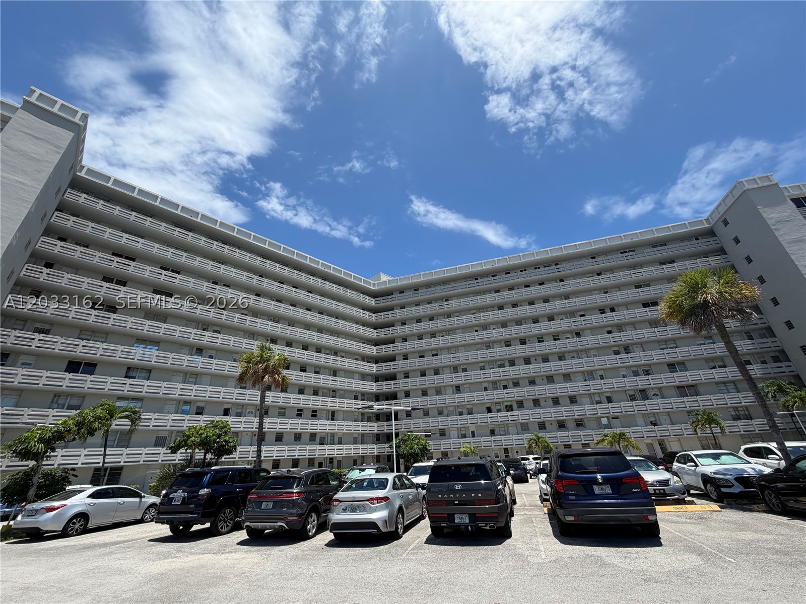 FIFTH MOORINGS CONDO - Residential