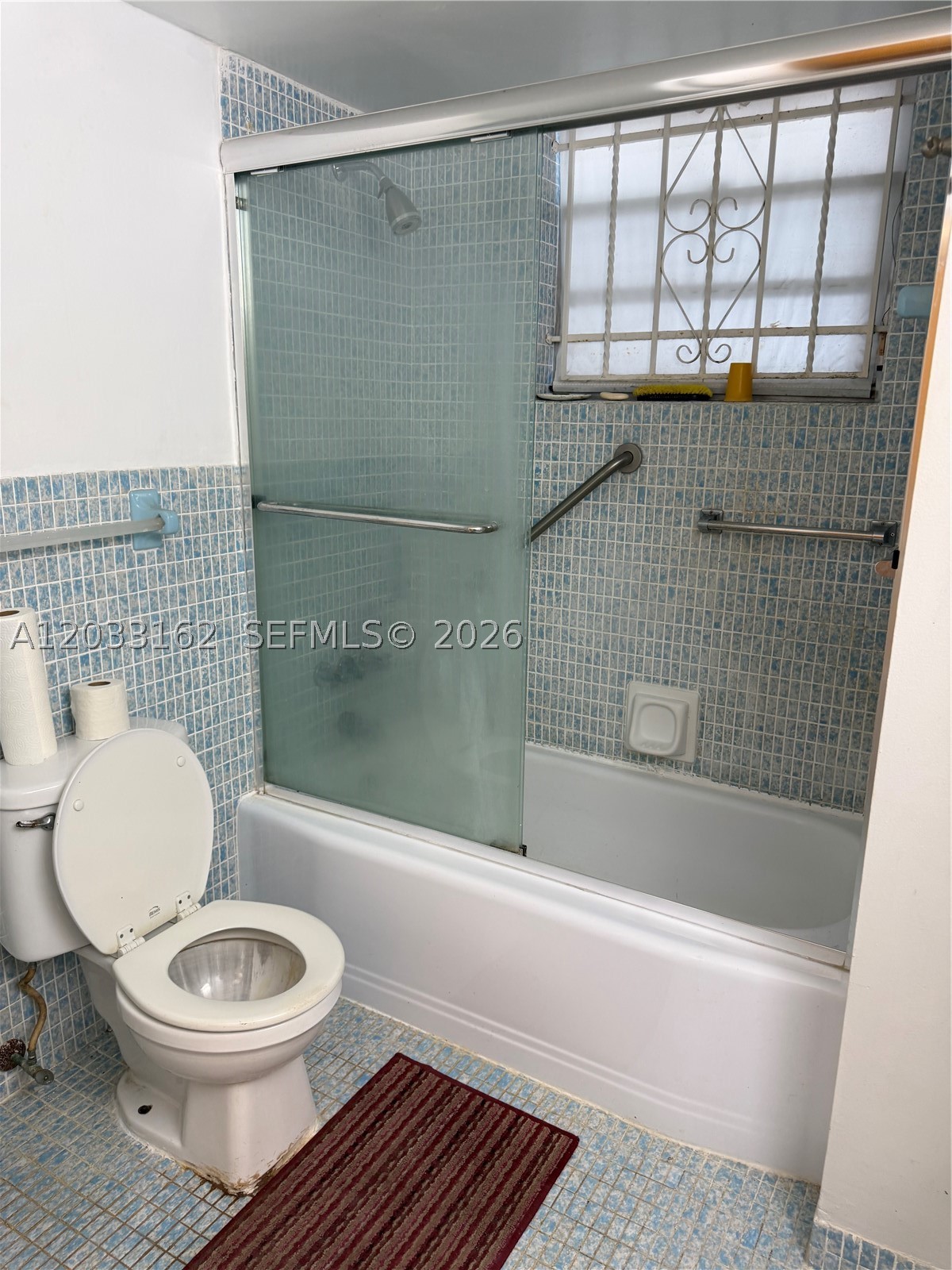 FIFTH MOORINGS CONDO - Residential
