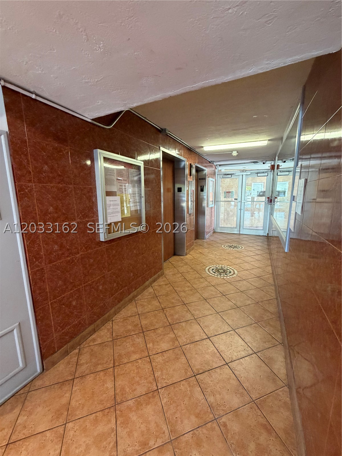 FIFTH MOORINGS CONDO - Residential