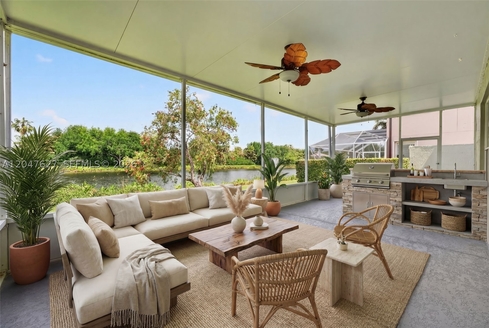 SYMPHONY BAY - Residential