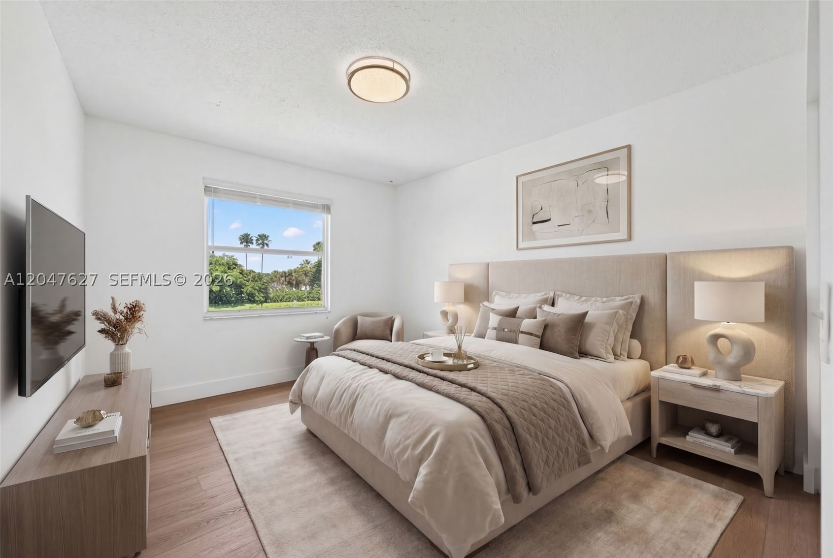SYMPHONY BAY - Residential