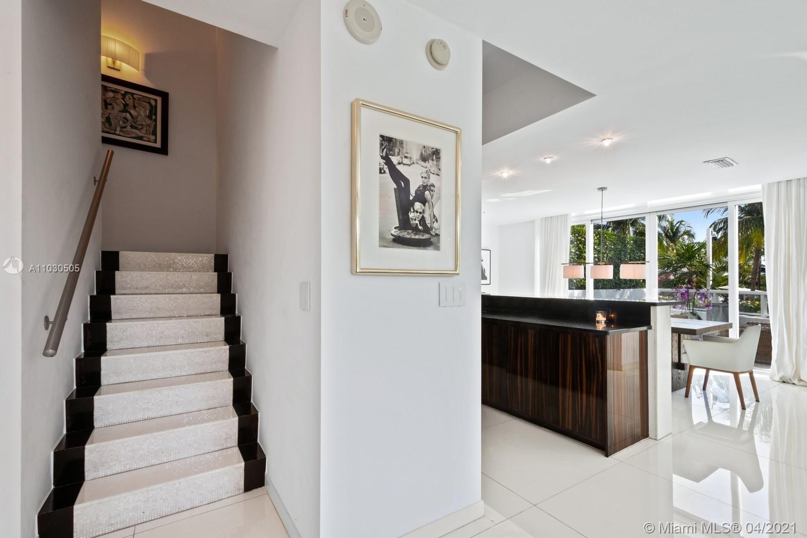 CONTINUUM ON SOUTH BEACH - Residential