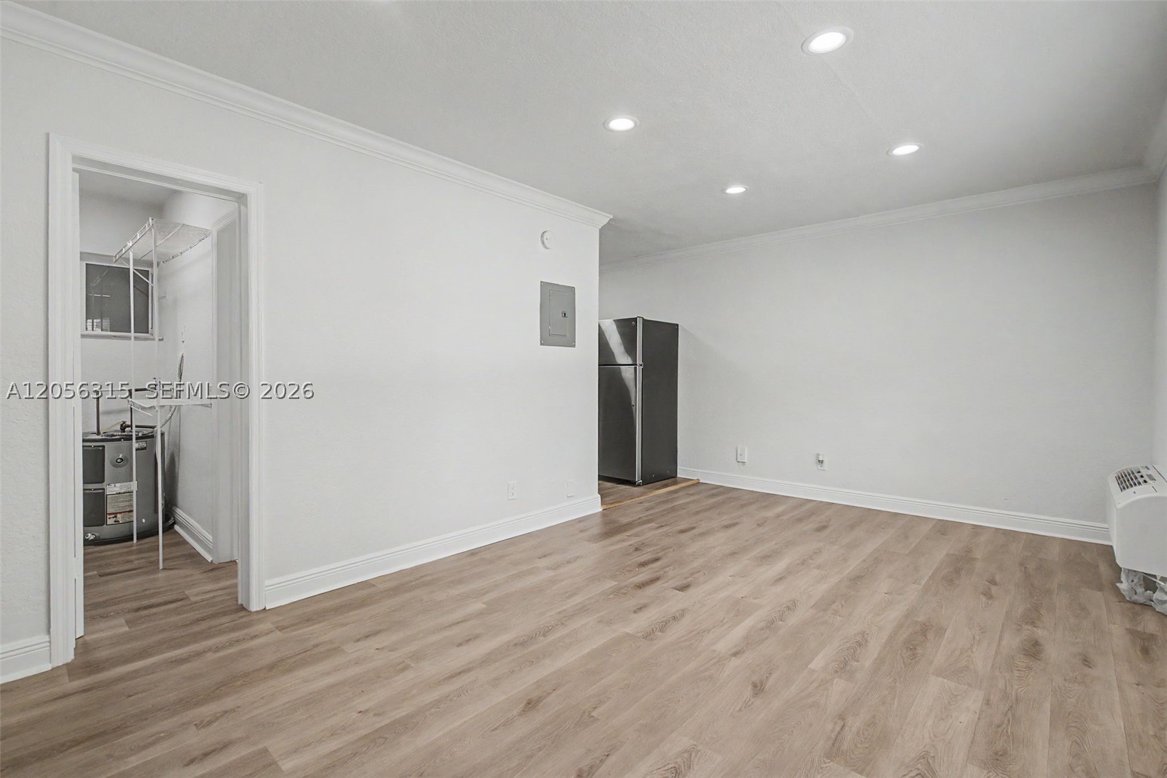 C GAB DOUGLAS SEC - Residential Lease