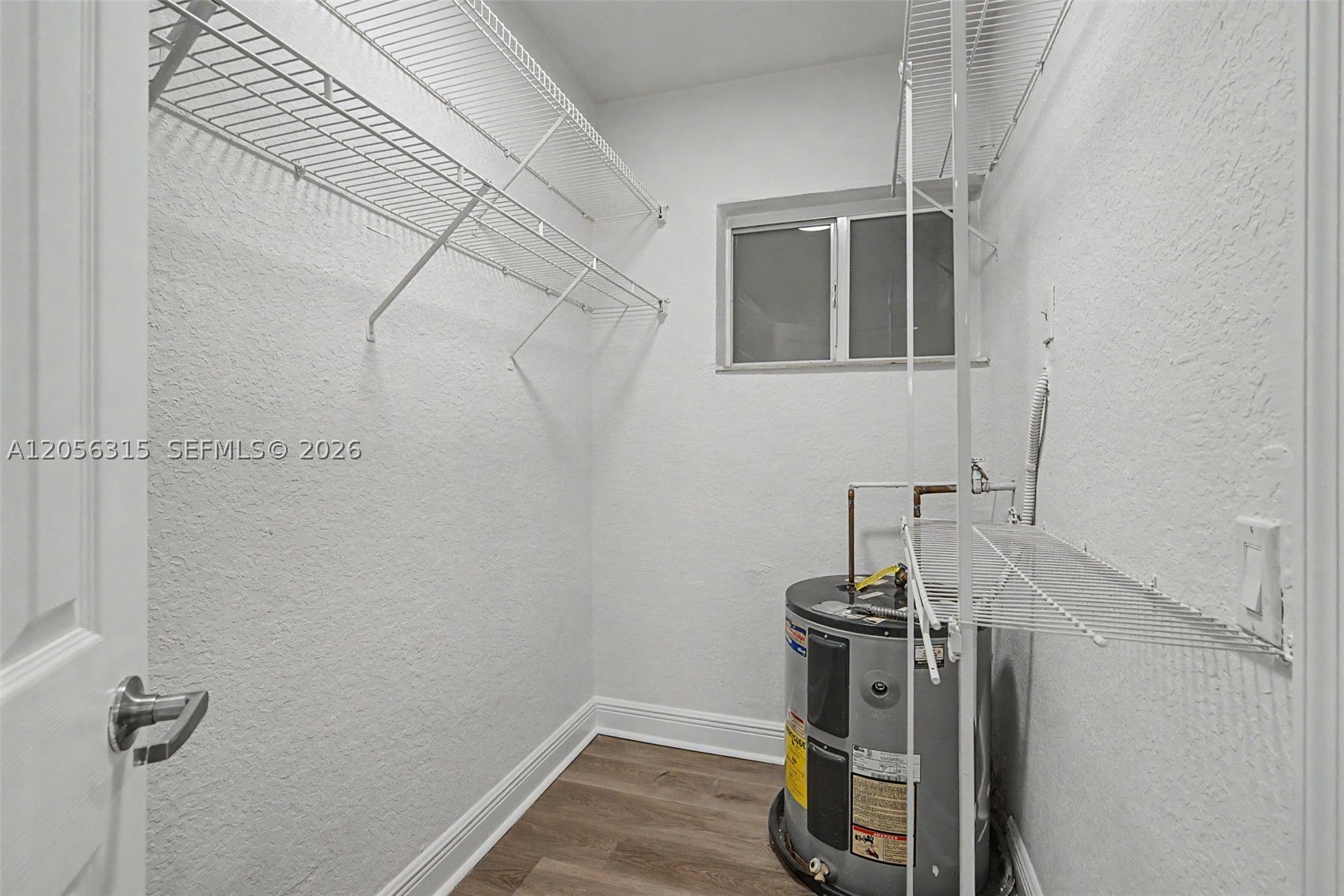 C GAB DOUGLAS SEC - Residential Lease