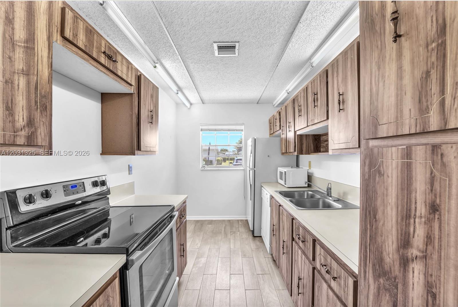 HIGH POINT OF DELRAY WEST - Residential