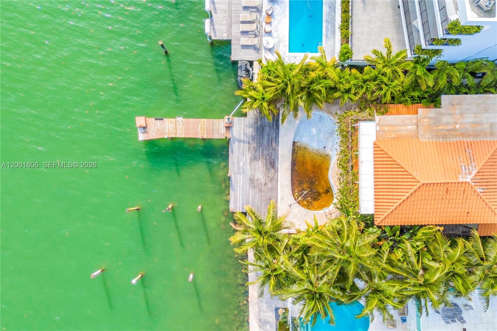 ISLE OF NORMANDY MIAMI VI - Residential
