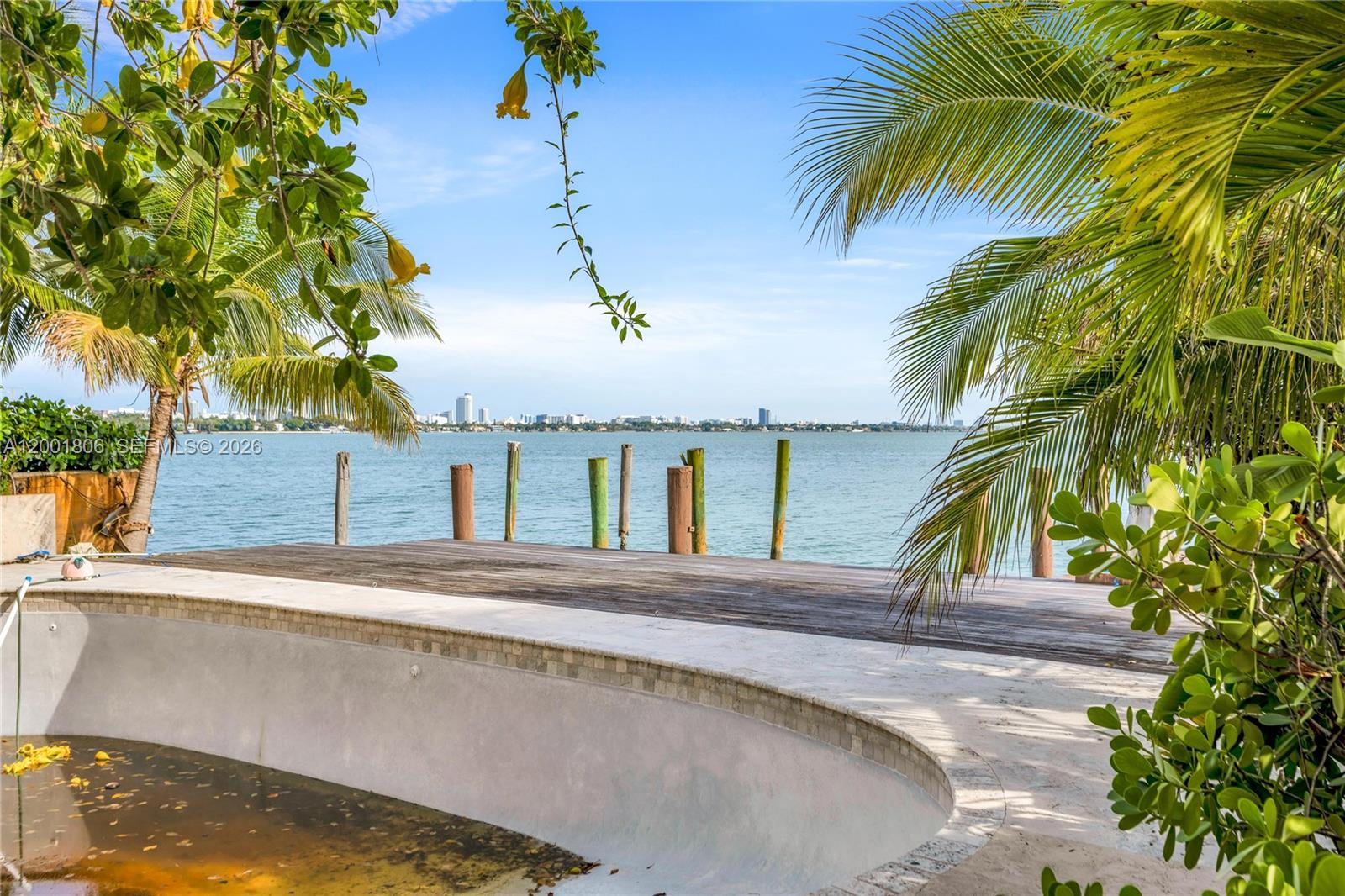 ISLE OF NORMANDY MIAMI VI - Residential