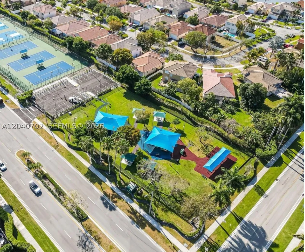 POD 7 AT MONARCH LAKES - Residential