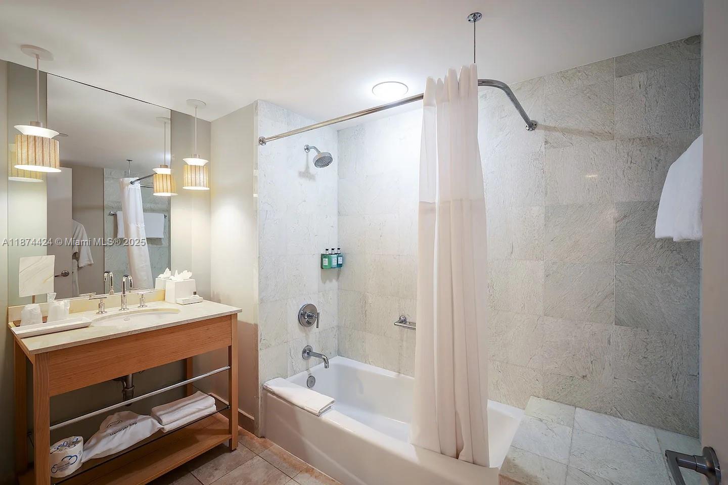 M RESORT RESIDENCES CONDO - Residential