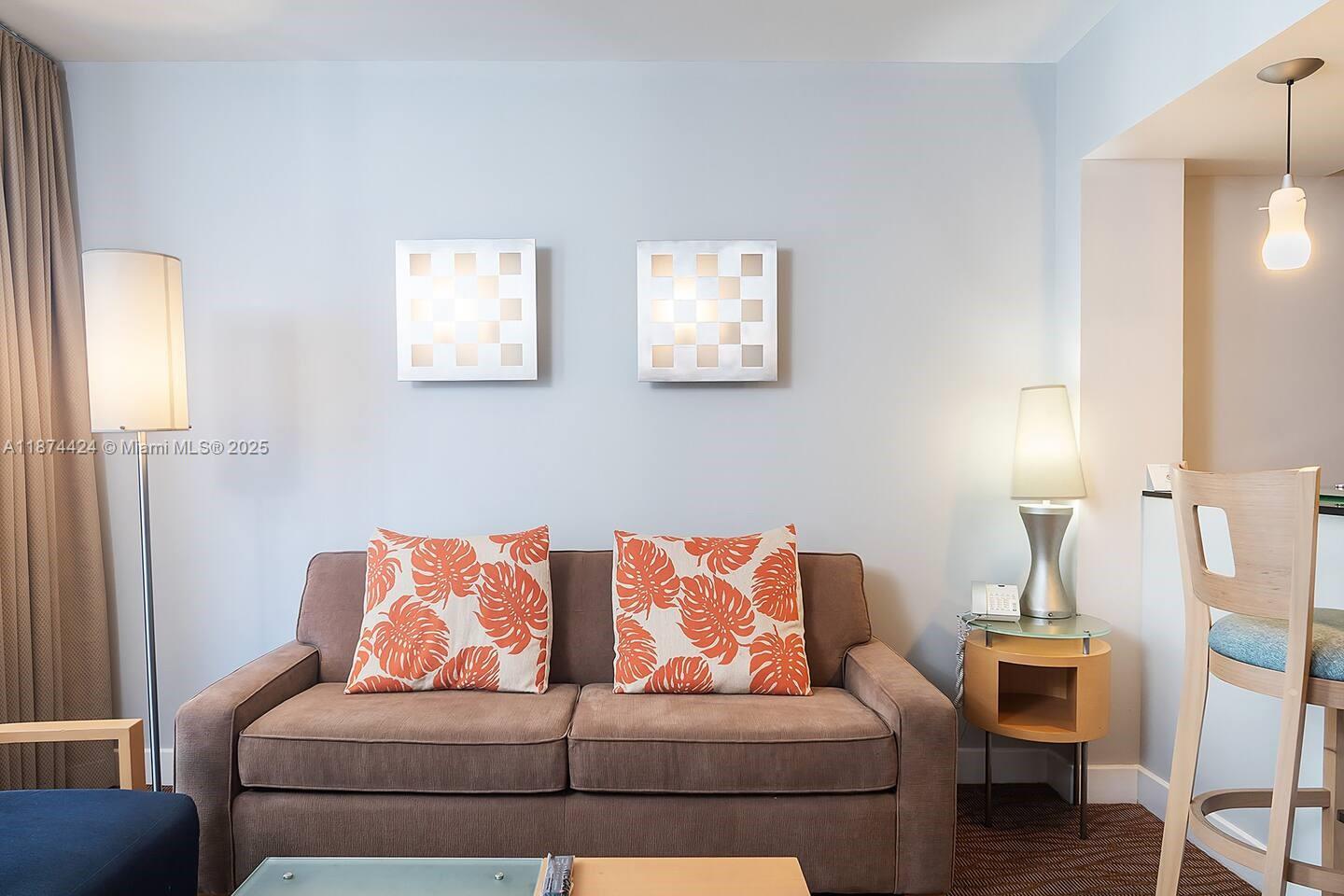 M RESORT RESIDENCES CONDO - Residential