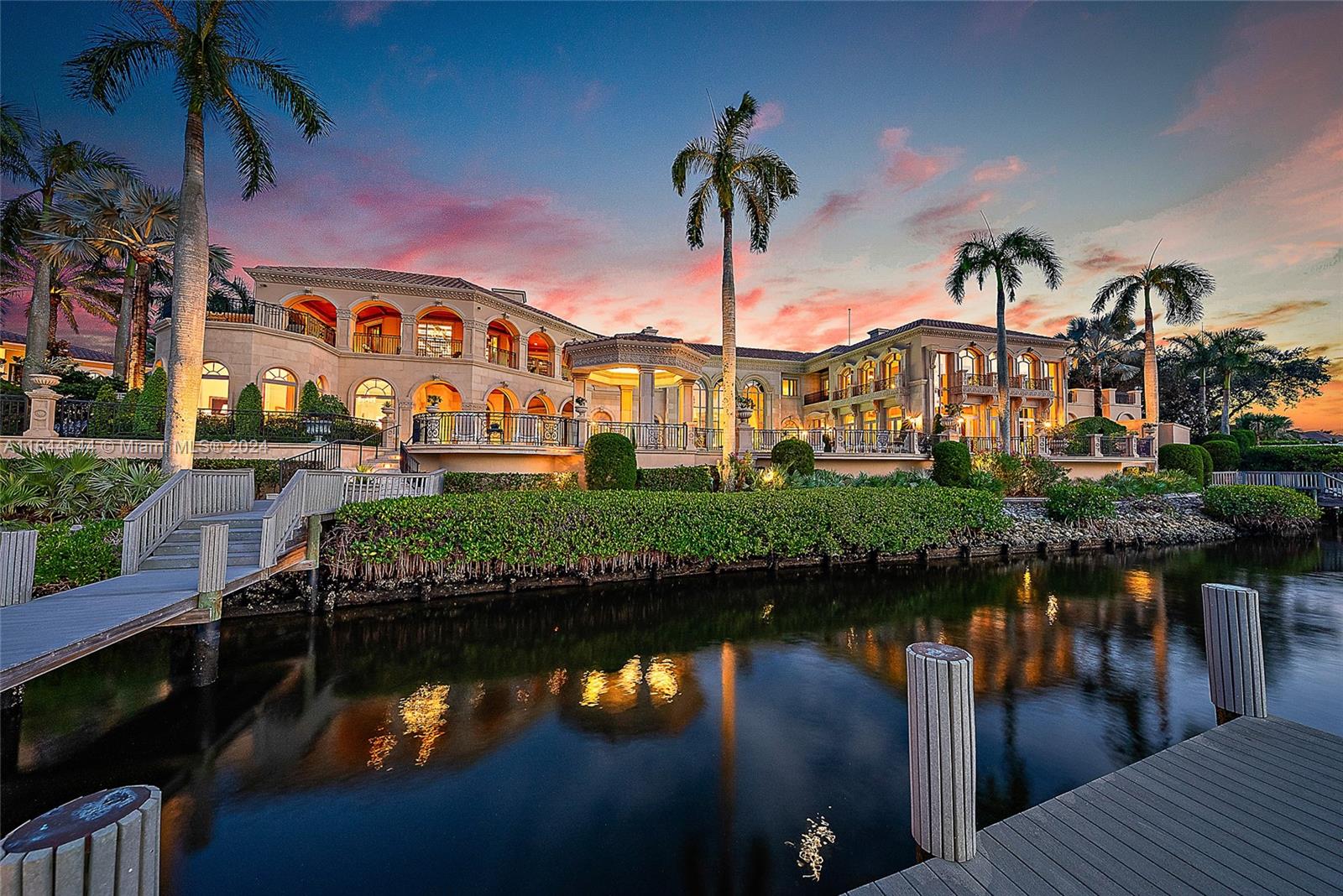 Admirals Cove - Residential