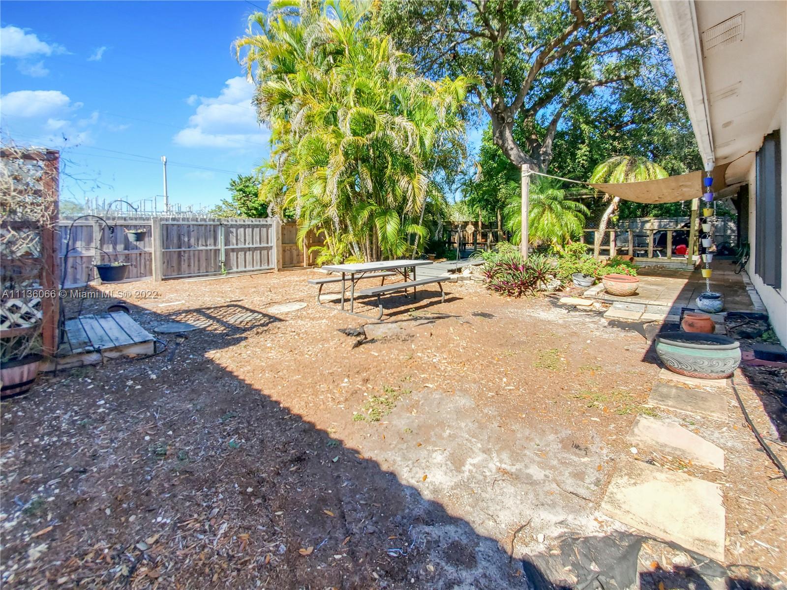 WINSTON PARK UNIT 7 - Residential