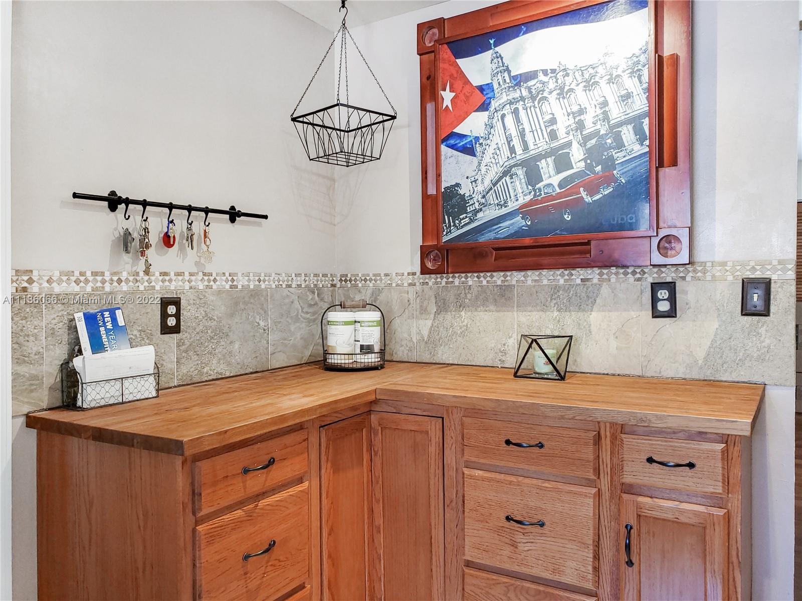 WINSTON PARK UNIT 7 - Residential