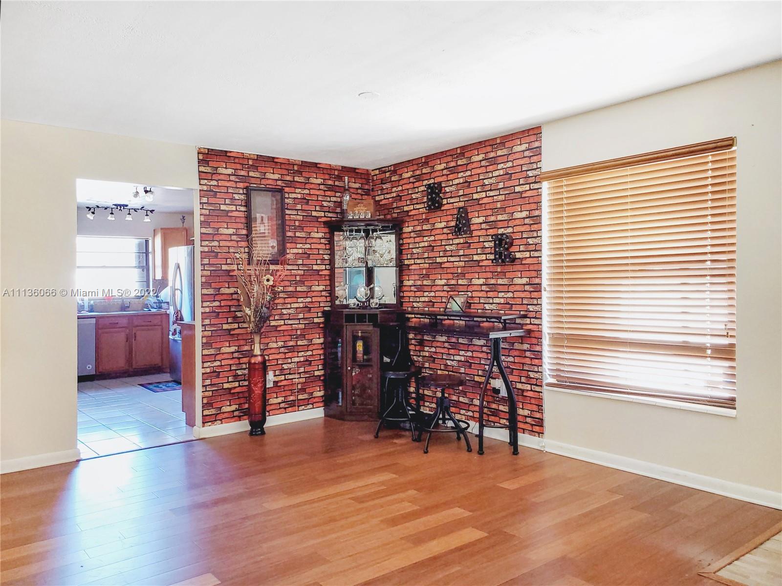 WINSTON PARK UNIT 7 - Residential