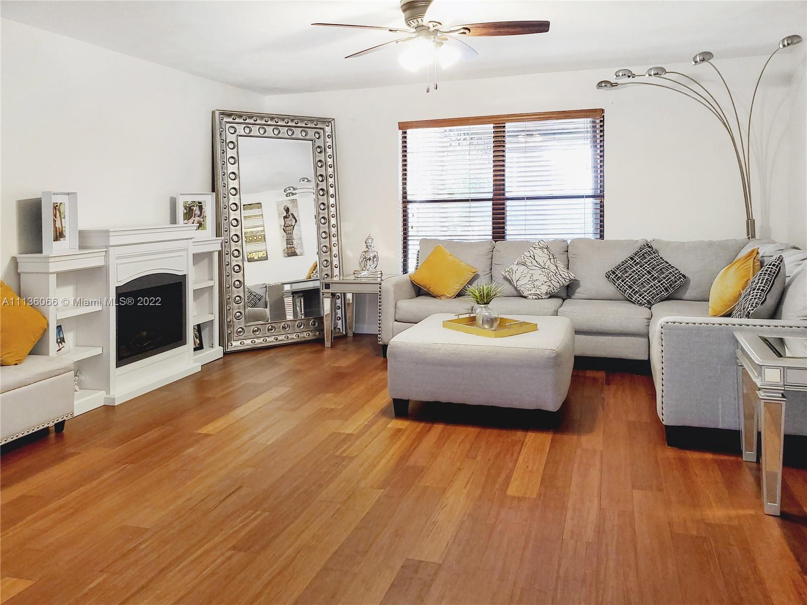 WINSTON PARK UNIT 7 - Residential