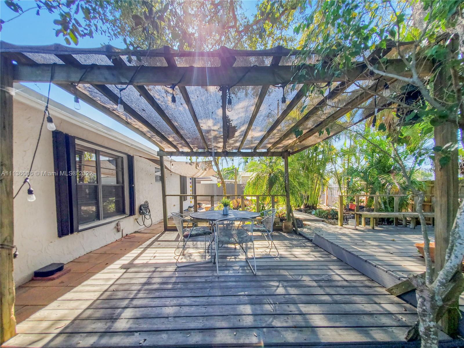 WINSTON PARK UNIT 7 - Residential