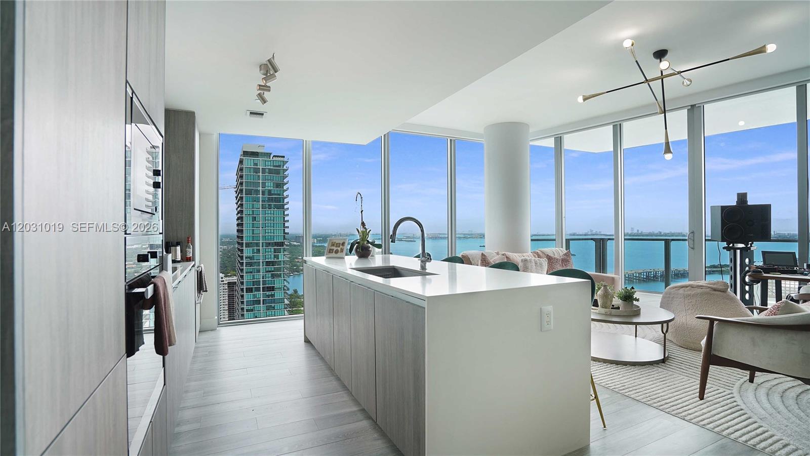 BISCAYNE BEACH CONDO - Residential Lease