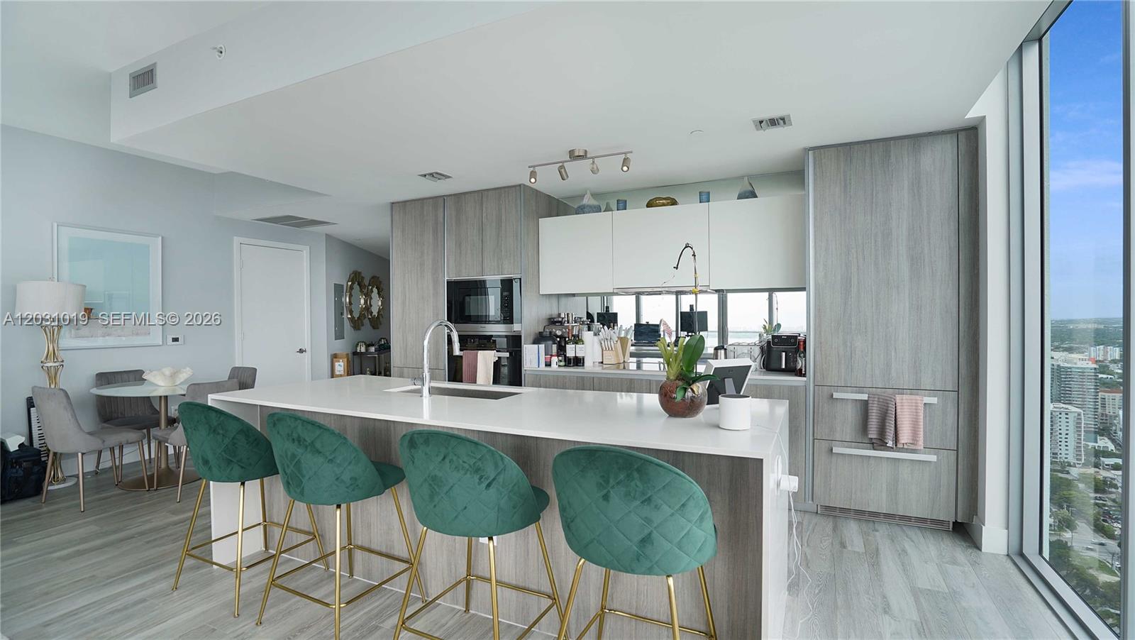BISCAYNE BEACH CONDO - Residential Lease