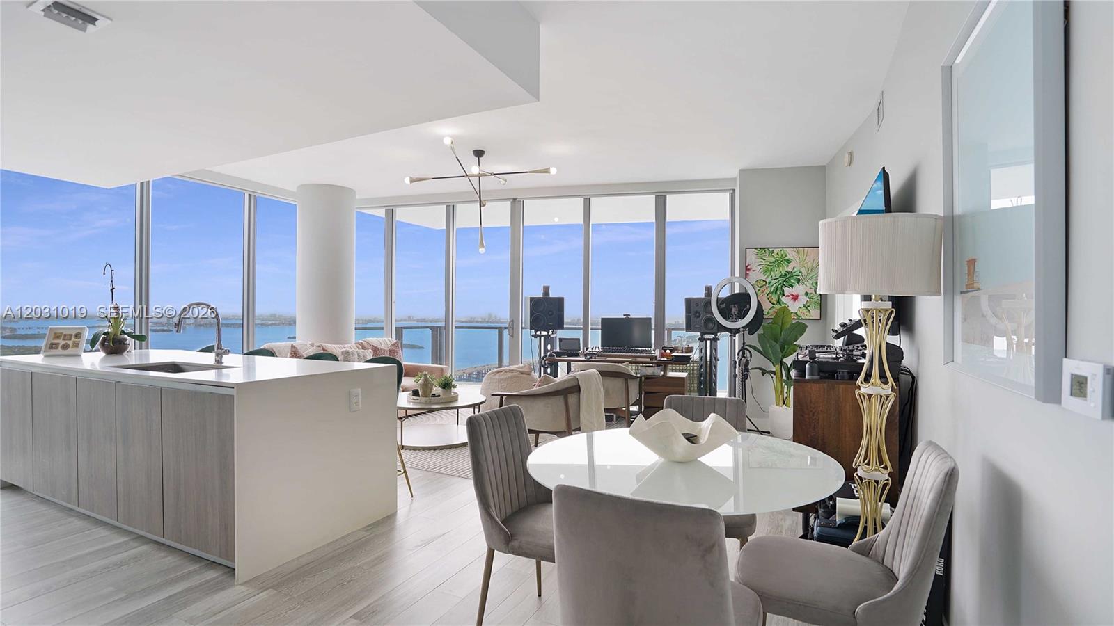 BISCAYNE BEACH CONDO - Residential Lease