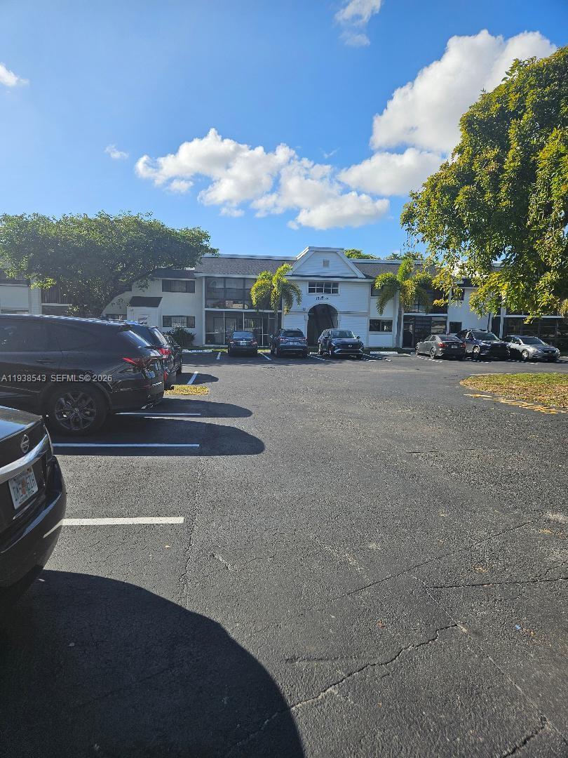 Spacious 2 bed 1 bath in Miami Gardens. Security Gate and Well Managed Community. Easy to show with 24 hour notice
